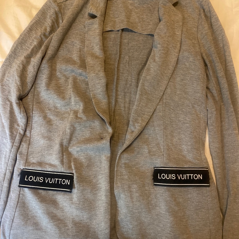Grey one button knit blazer